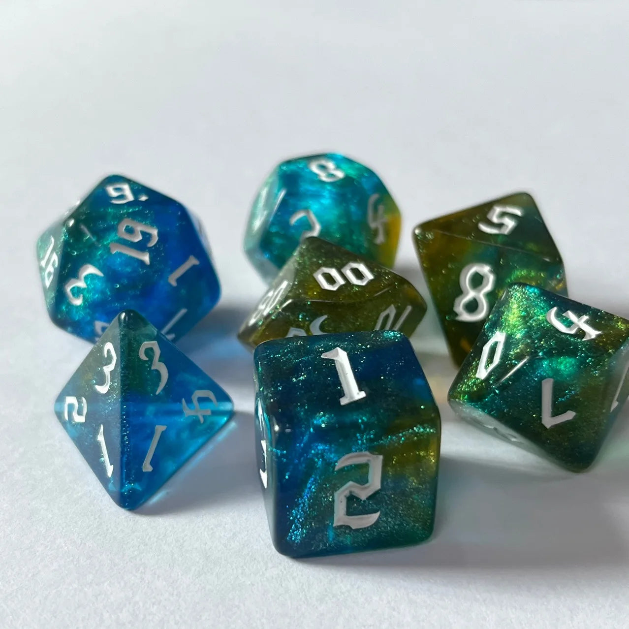 Vibrant Acrylic d20 Dice Set: Perfect for Young Adventures