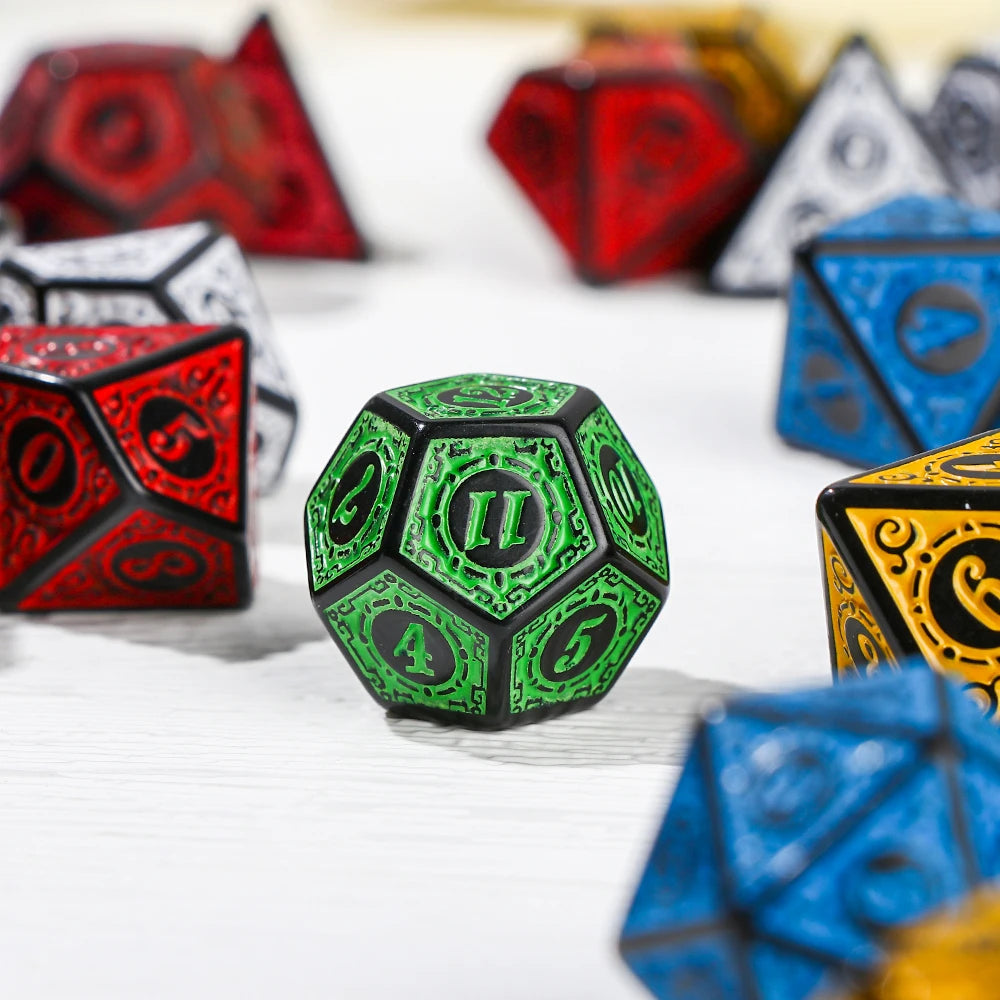 Dual-Color 3D Pattern D20 System Dice