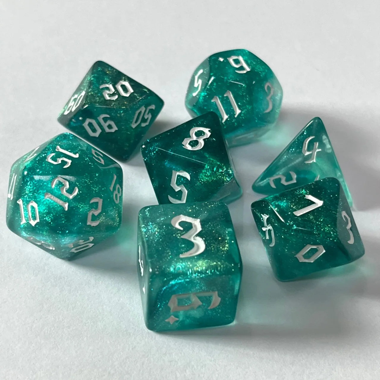 Vibrant Acrylic d20 Dice Set: Perfect for Young Adventures